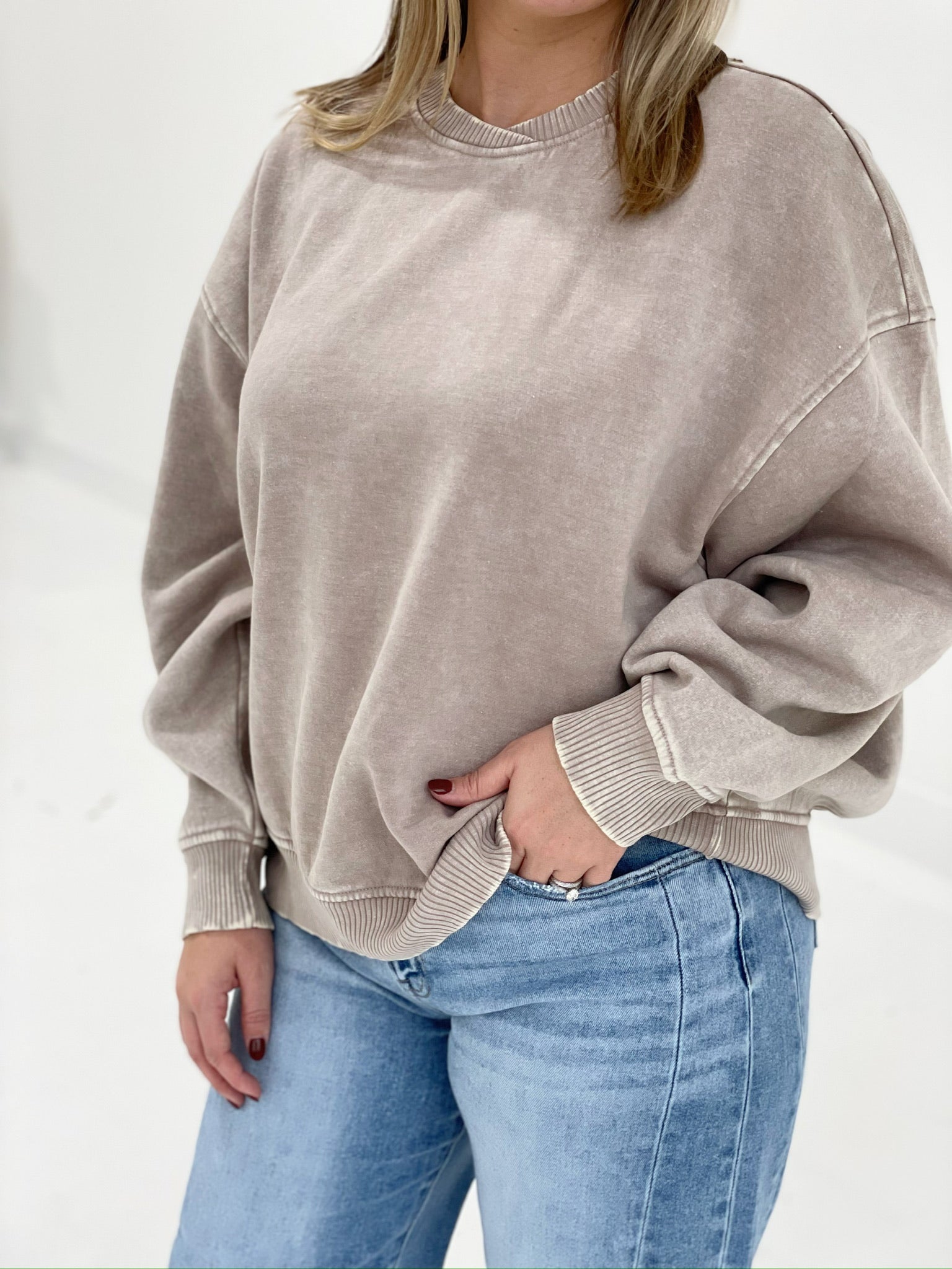 Easily Worn Pullover - Ash Mocha