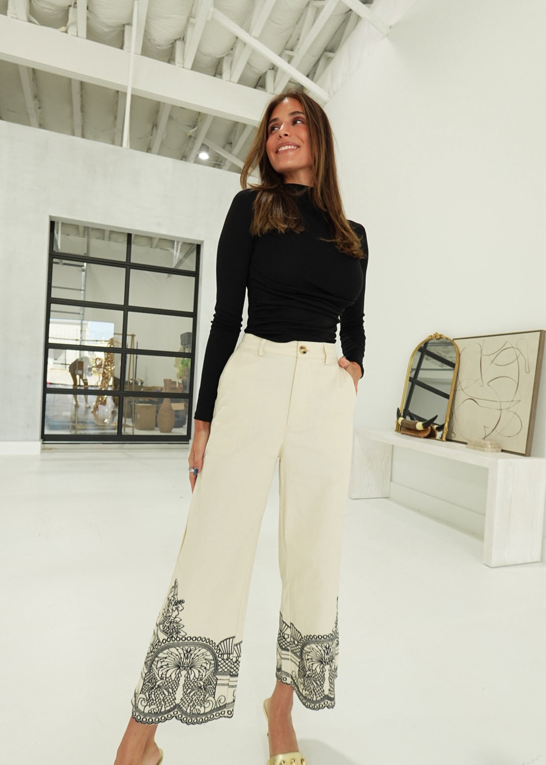 Willow Embroidered Pants - Cream