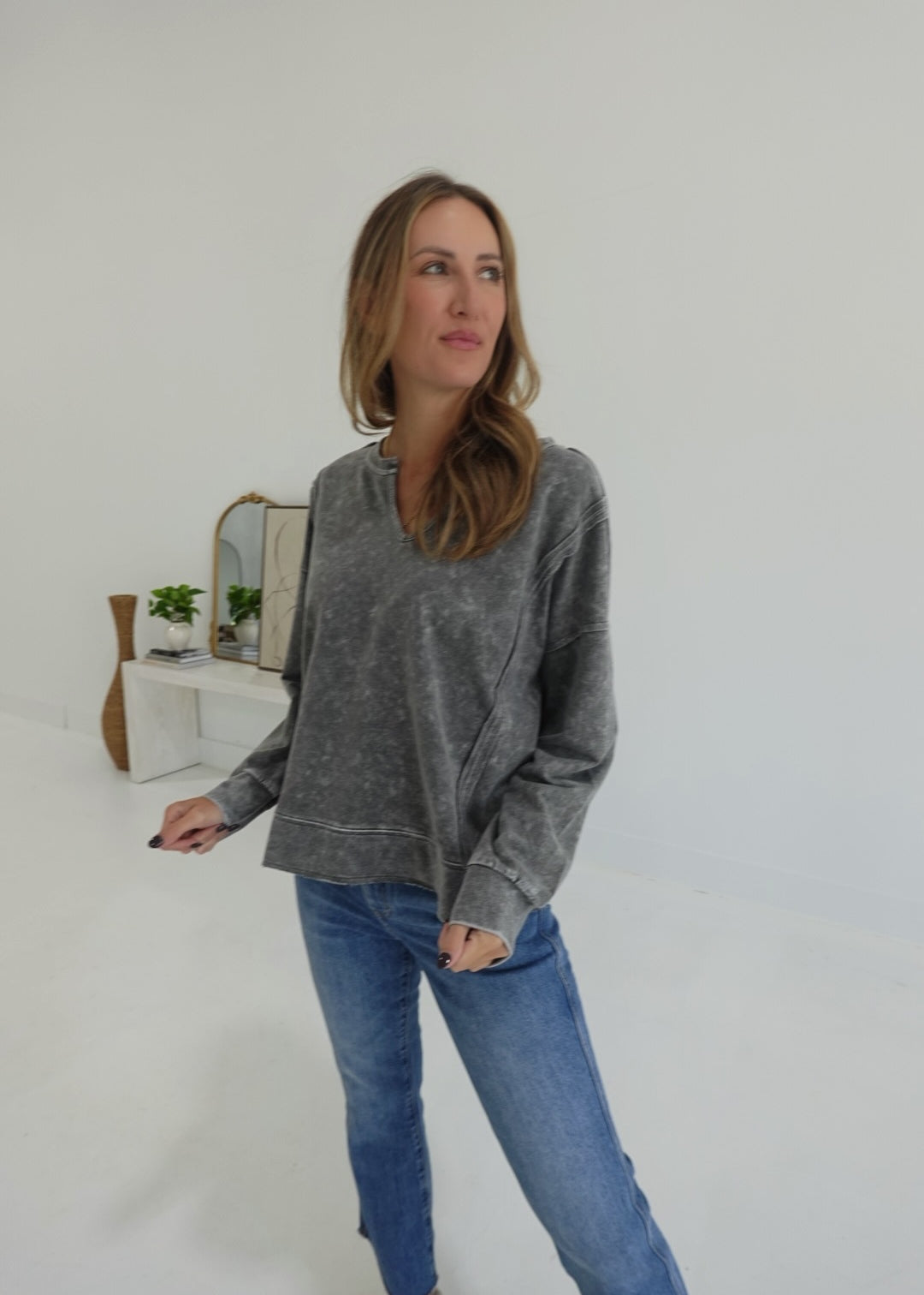 Micah Exposed Seam Top - Black