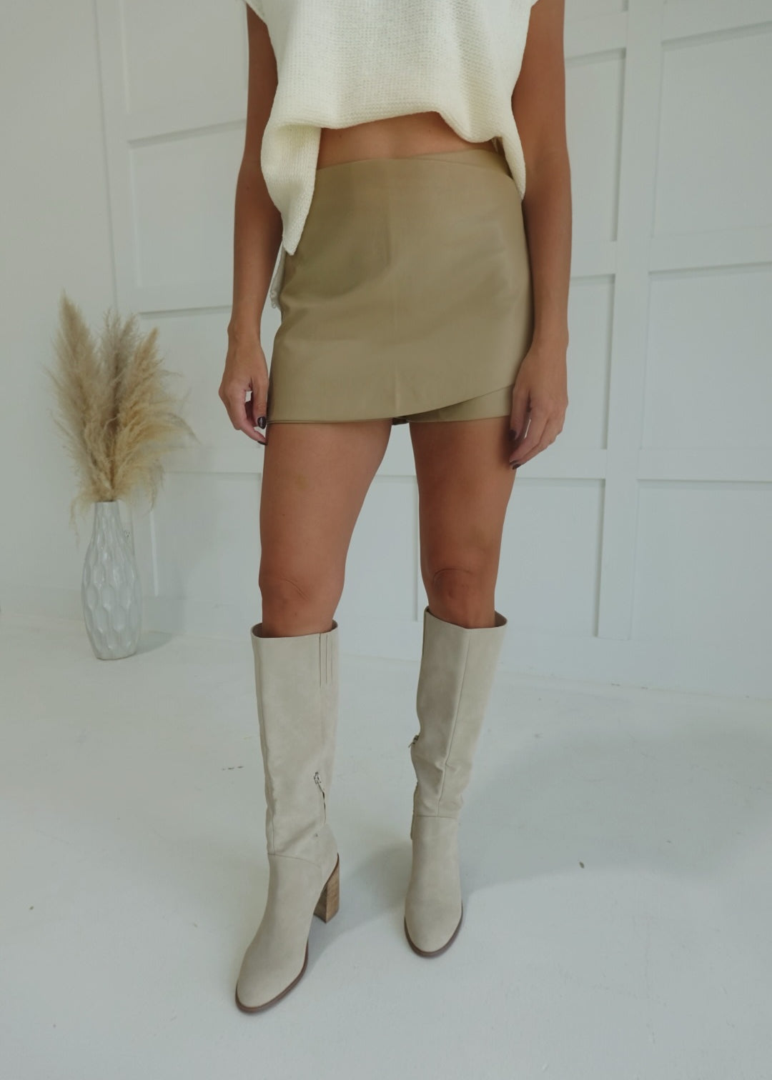 Daredevil Mini Skort - Khaki