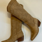 Huck Knee-High Boot - Apricot