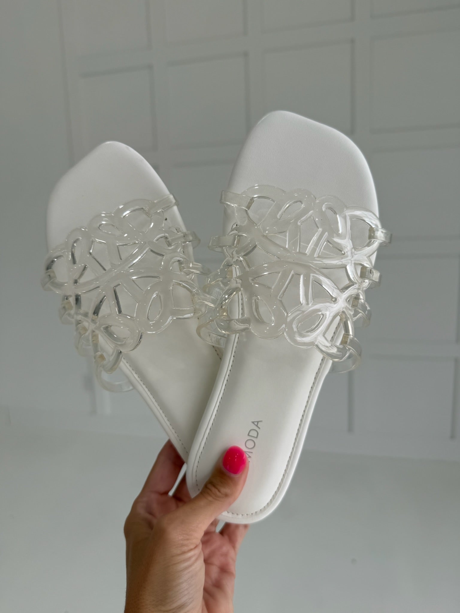Lattice Jelly Sandal