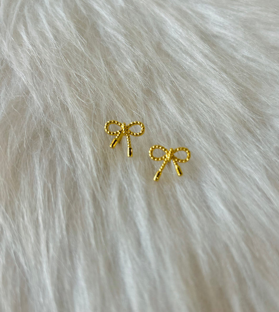 Textured Bow Studs