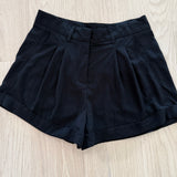 Camino Pleated Shorts - Black