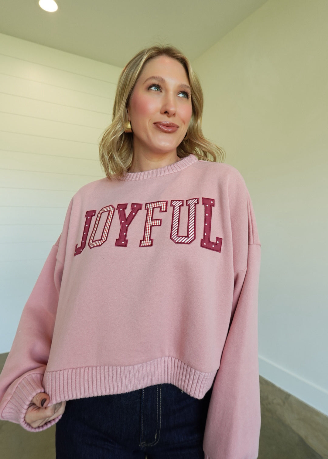 Joyful Appliqué Sweatshirt - Pink