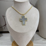Detailed Cross Necklace